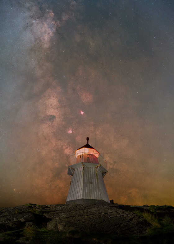 Holmström - Krogsta Lighthouse Galaxy Close-Up